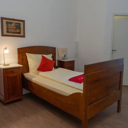 Catherine House 호텔 4*