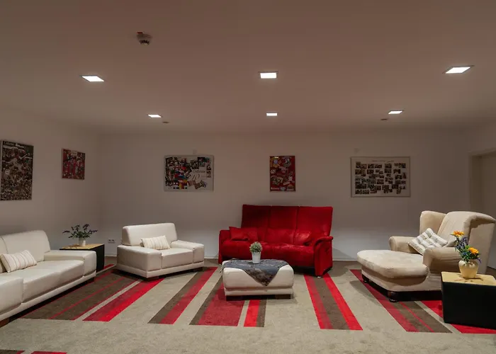 Отель Catherine House